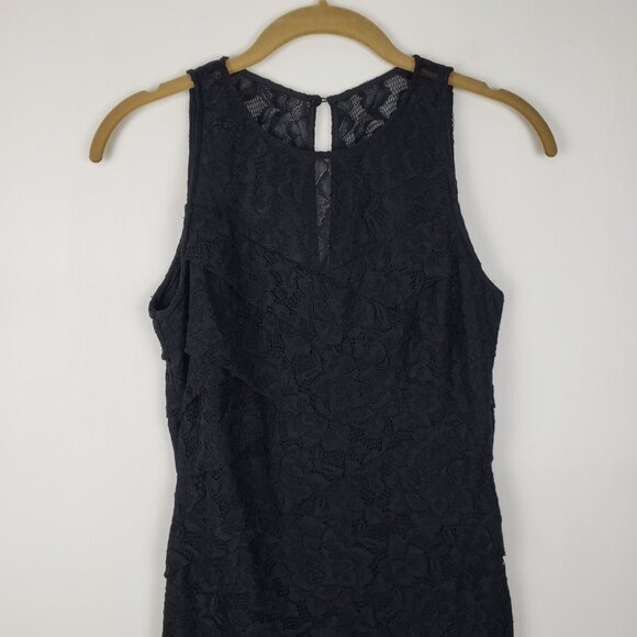 White House Black Market Instantly Slimming Black Lace Bandage Sheath Dress 6P - Picture 3 of 11